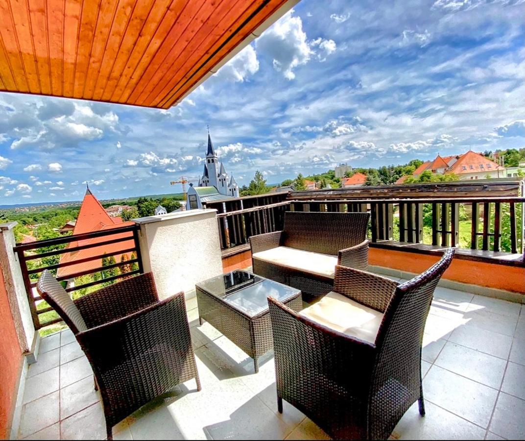 Roselio Sky Residence Hévíz Buitenkant foto